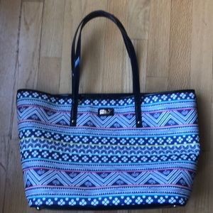 Vineyard vines tote